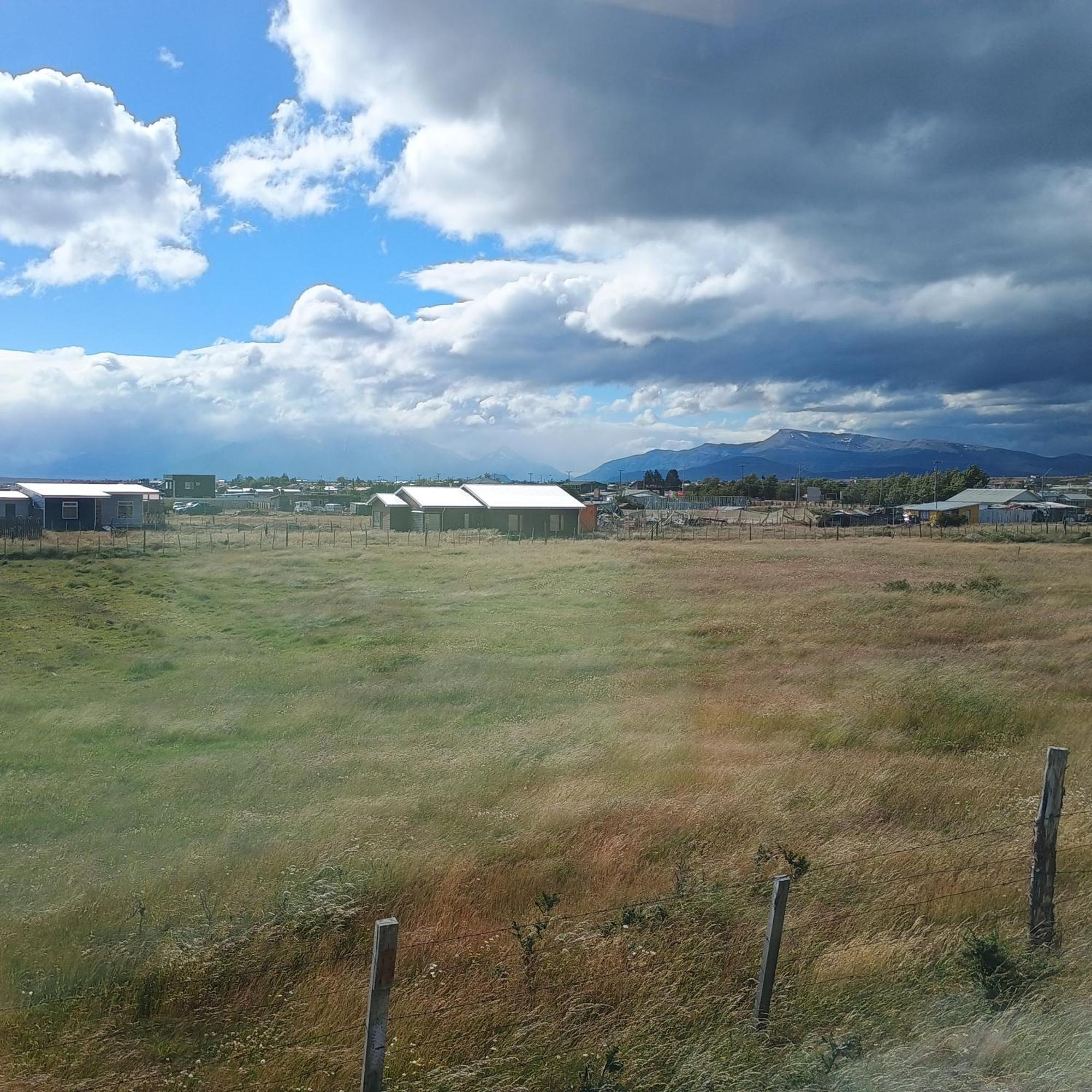 Tyni House Apartamento Puerto Natales Exterior foto